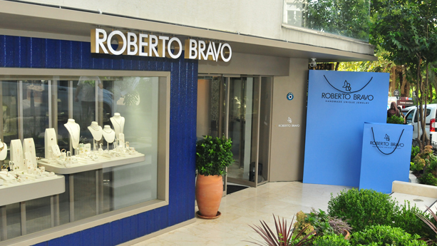 ROBERTO BRAVO NİŞANTAŞI MAĞAZA Mağaza